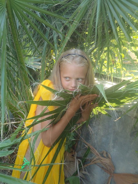 Катюша Лекомцева