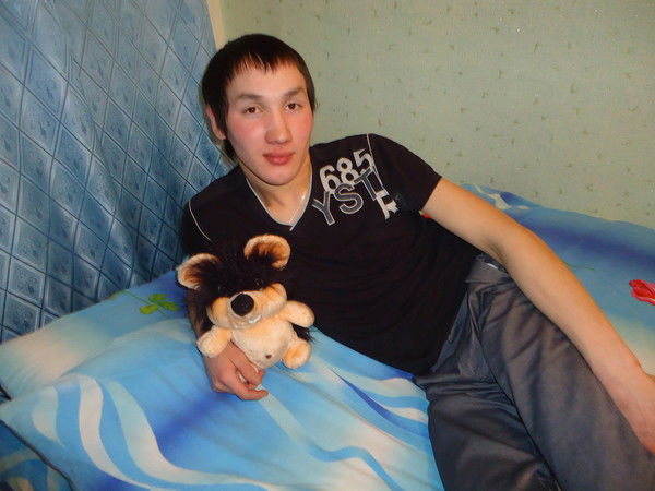 Андрей Болин