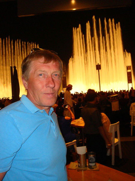 Владимир Новиков