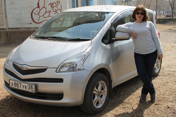 Оля Островская