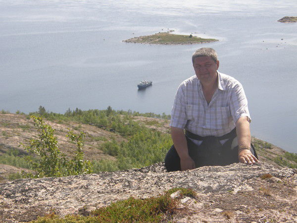 Иван Иванец