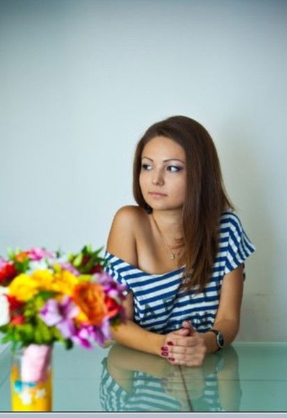 Жанна. Алишерова.