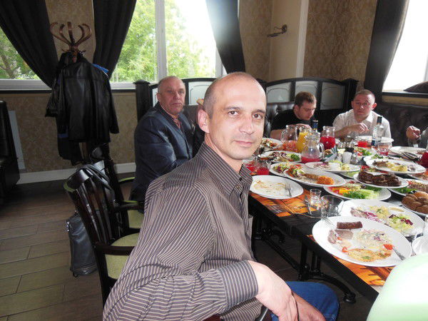 Игорь Сенин