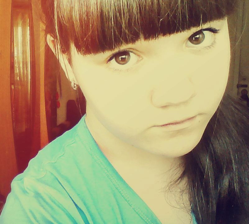 Катя Ежелева