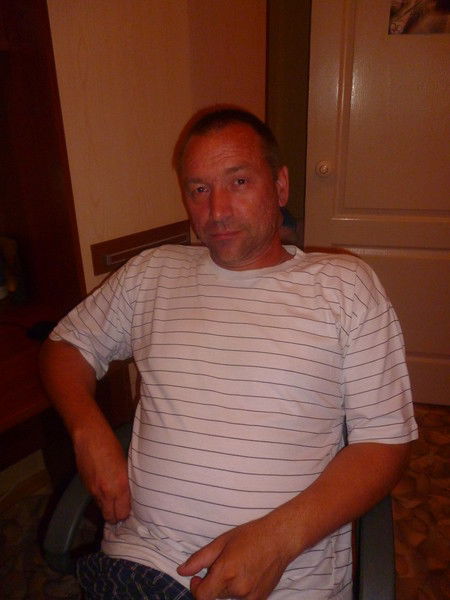 Александр Русанов