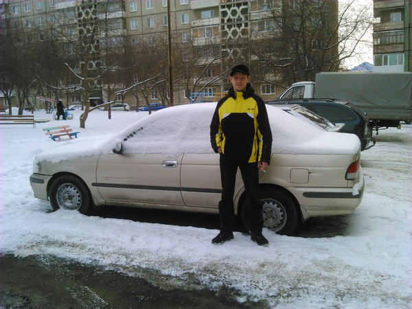 Алексей Вахрушев