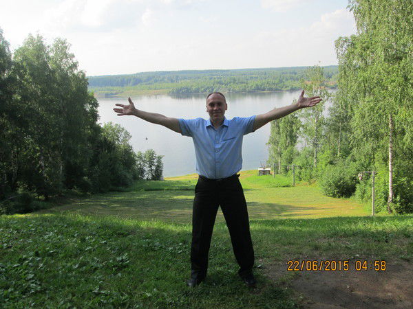 0Лег Кубасов