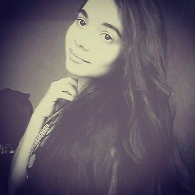 Дана Уджуху