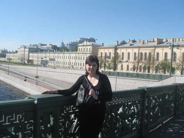 Людмила Плужникова