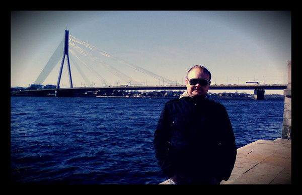 Антон Безверхий