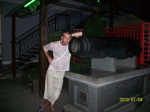 Олег Довгуша