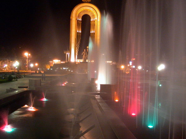 Эскендер Мел