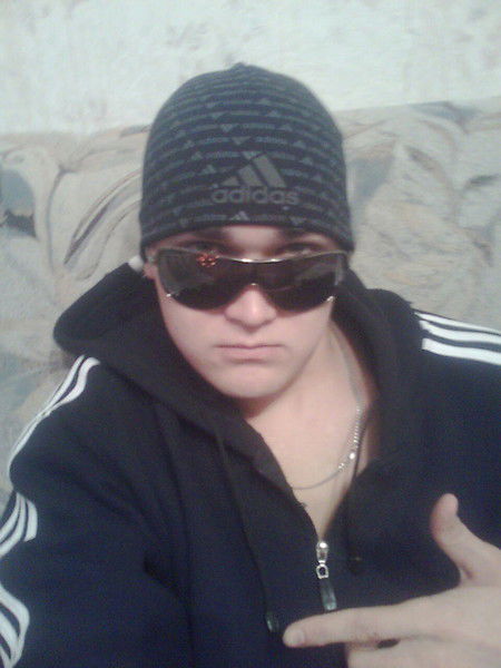 Денис Демьянов