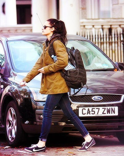 فون-یا-ای-میل فون-یا-ای-میل