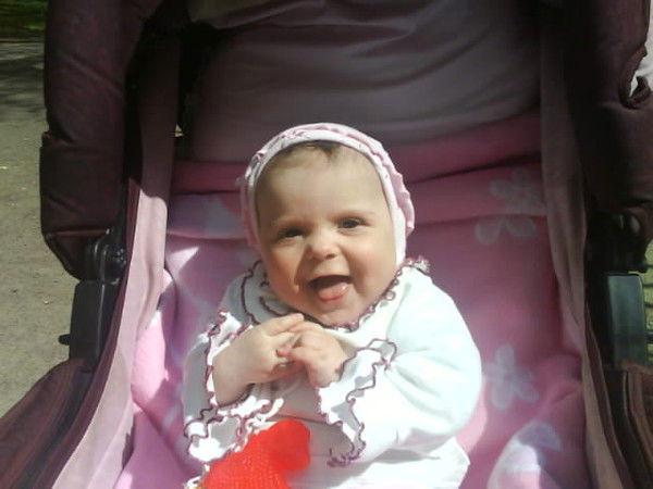 Аня Михайлова