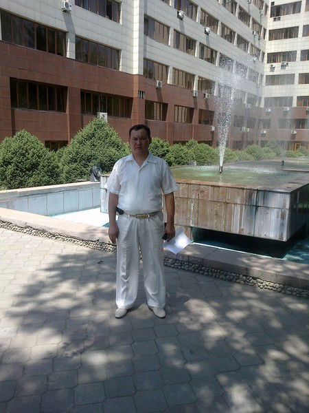 Жаксыбек Бухаров