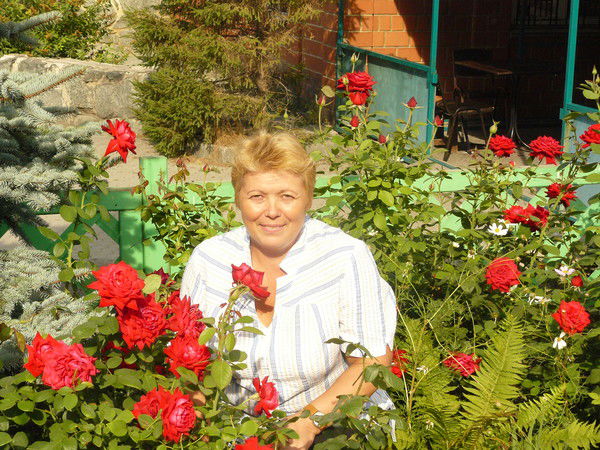 Екатерина Леонова