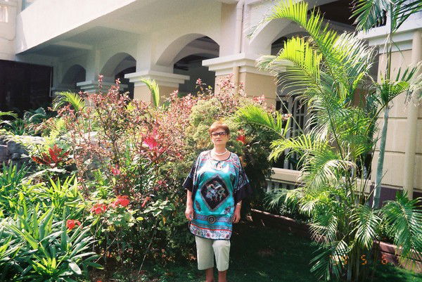 Людмила Попова