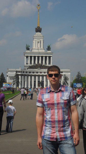 Константин Ефремов