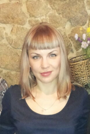 Елена Усанова