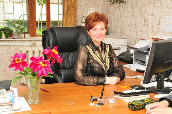 Елена Комарова