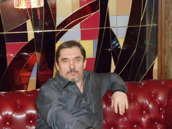 Юрий Котляров