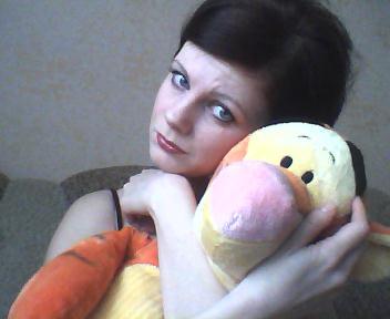 Яна Олейник