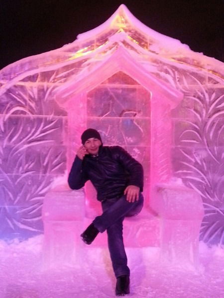 Атахан Вохидов