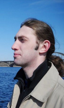 Александр Снигирев