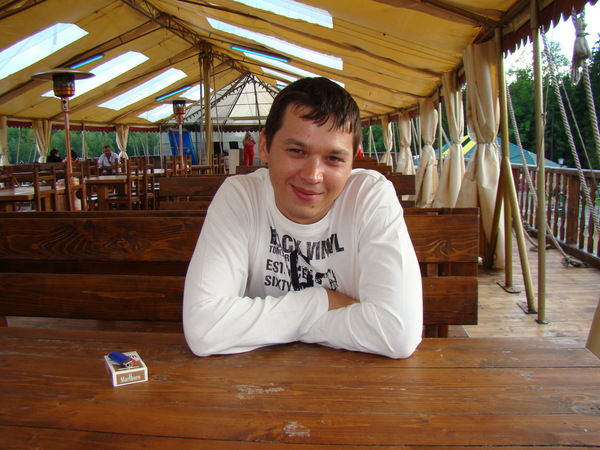 Максим Молчанов