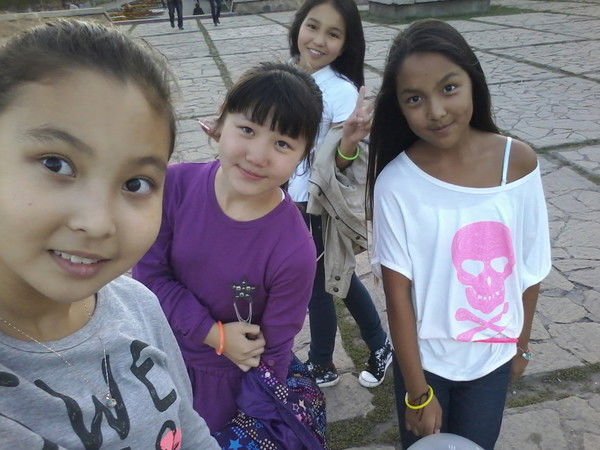 Ару Абенова)))