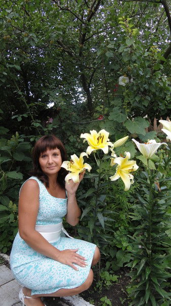 Анна Даховник