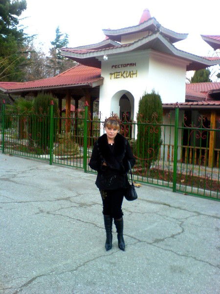 Елена Петрова