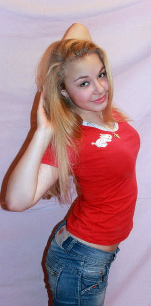 Настя Мархинина