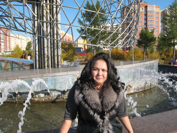 Неля Логинова