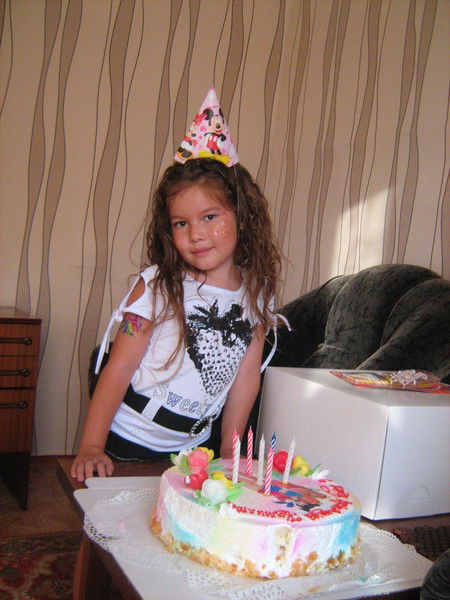 Камилла Сазанбаева