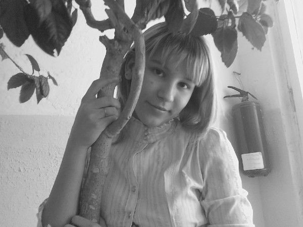 Юля Полупарнева