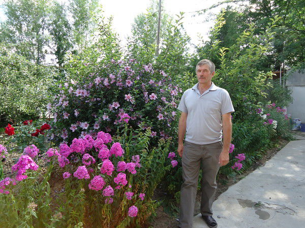 Анатолий Охрименко