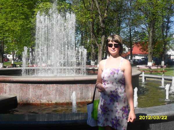 Лена Позняк