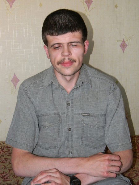 Денис Серяков