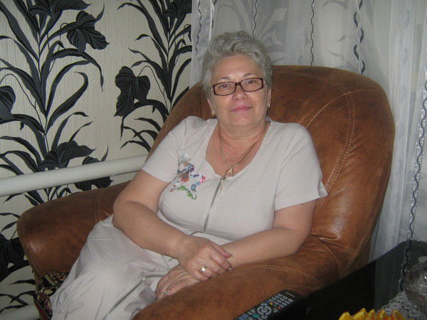 Елена Юзичинская