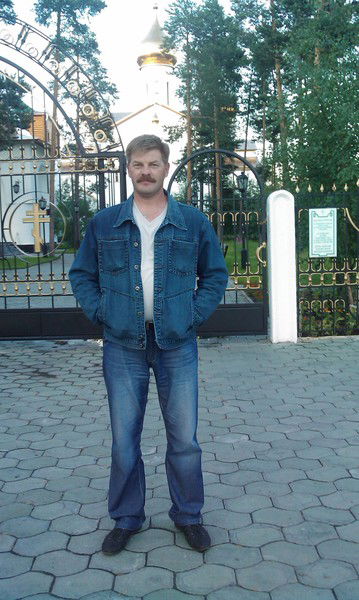 Анатолий Макеров