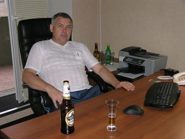 Виталий Суханов