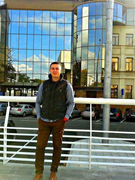 Александр Беляев