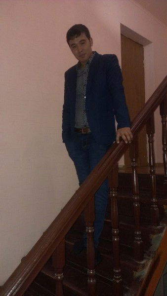 Азат Абдикаримов