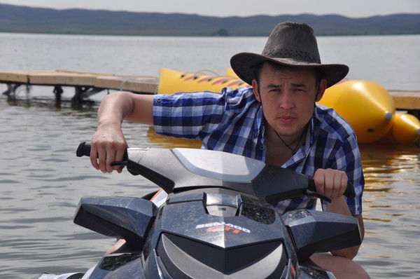 Олжас Коргамбек