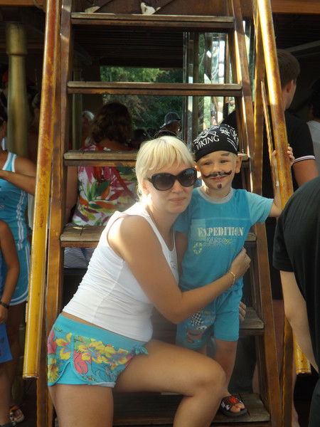 Неизвестно Неизвестно