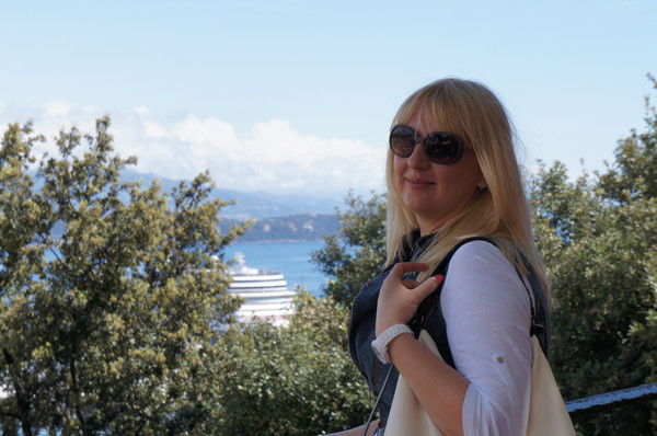 Лариса Волкова