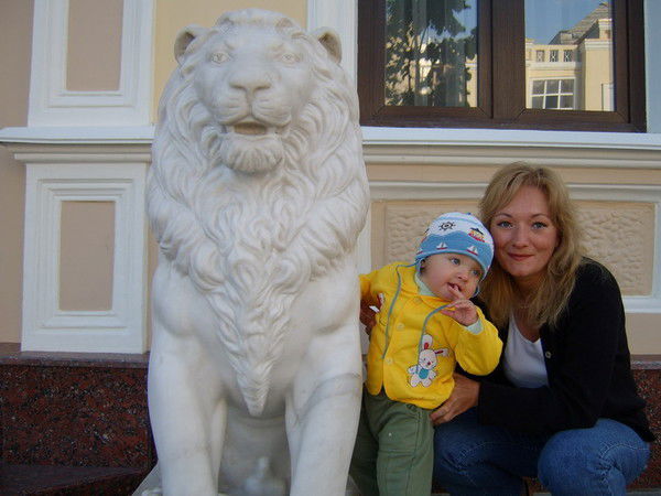 Людмила Овчаренко