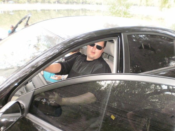 Жека Адамович